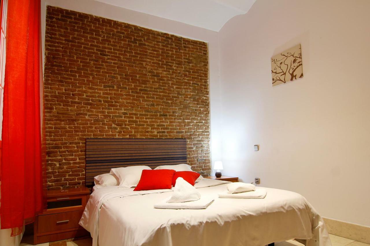Santa Ana Apartamento Madrid Exterior foto